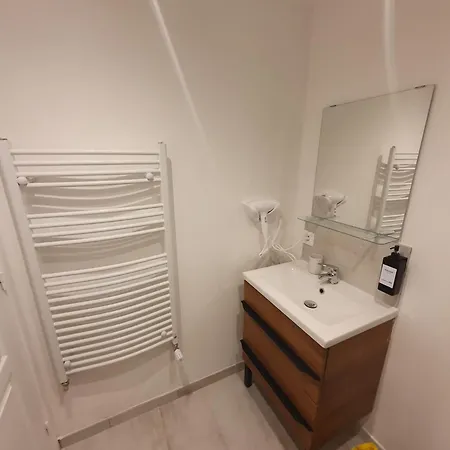 Massy Appart Hotel Lägenhet
