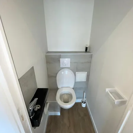 Lägenhet Massy Appart Hotel