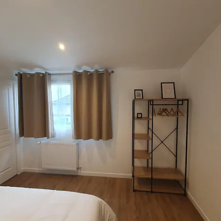 Lägenhet Massy Appart Hotel