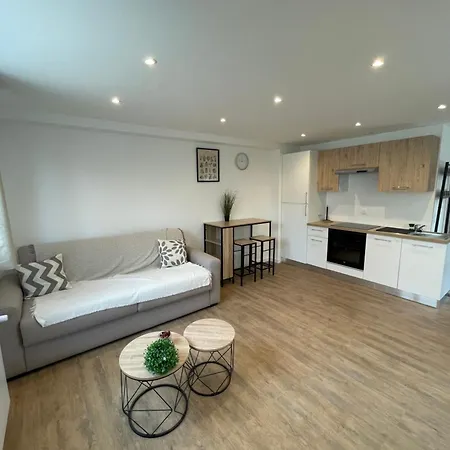 Apartment Massy Appart Hotel