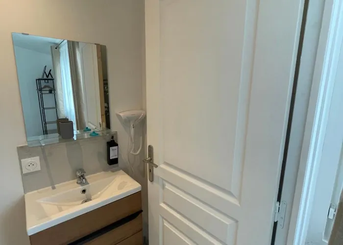 Apartament Massy Appart Hotel *